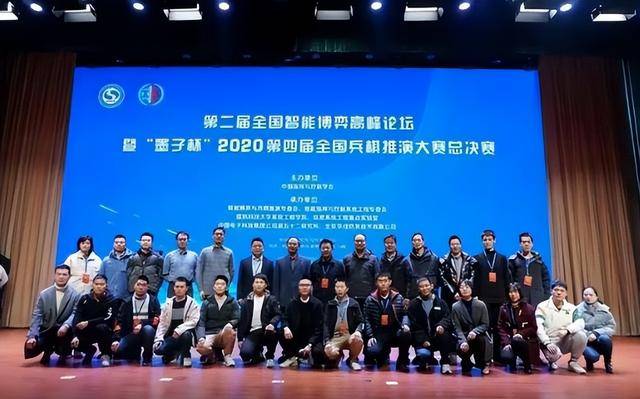 外汇xm平台代理2025年高测验卷中的技术元素